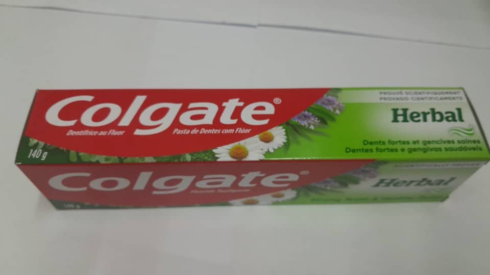 Colgate Herbal Toothpaste 140g