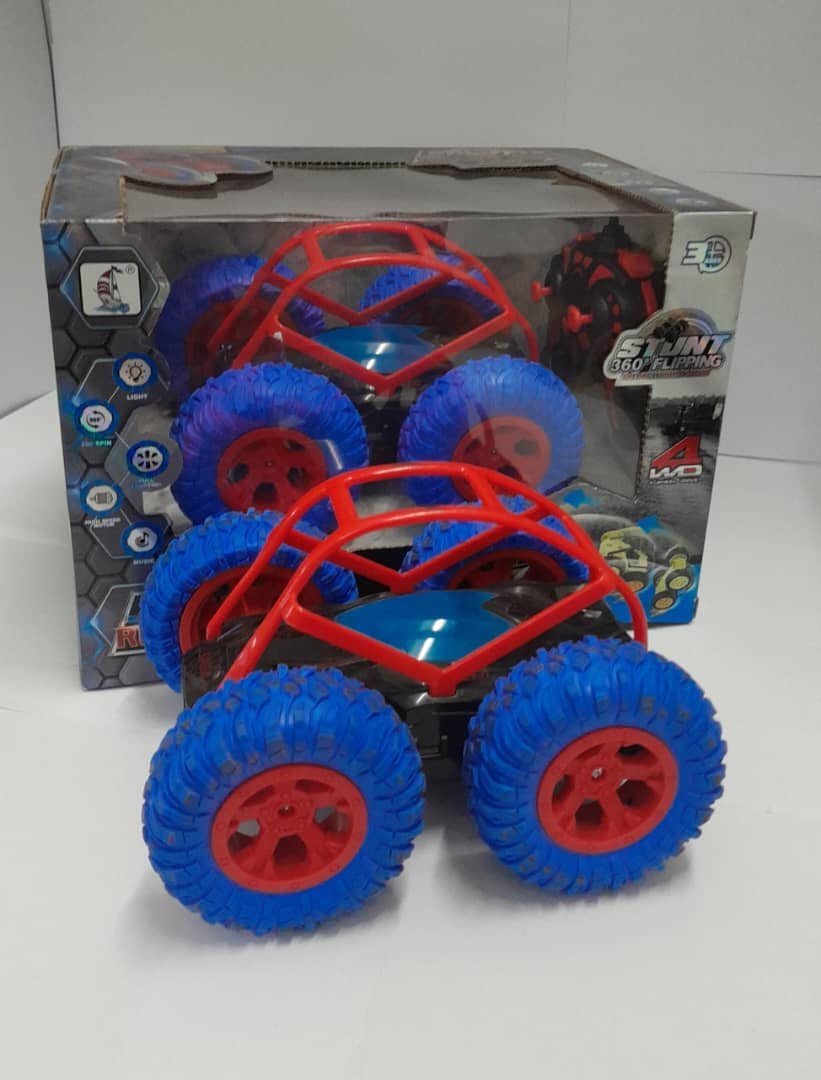 Stunt Car Rolling Dance with Remote Control